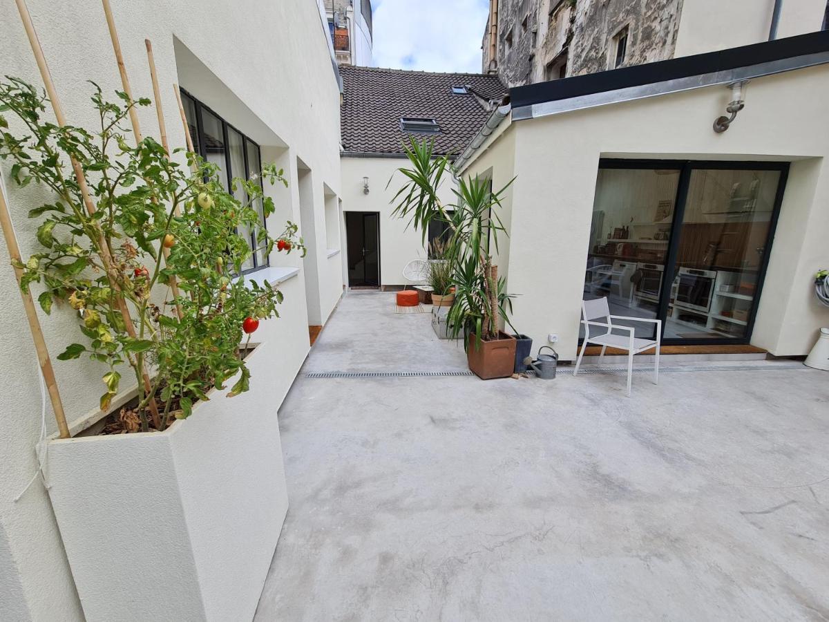 Le Saint Christophe - Mairie D'Aubervilliers Ligne 12 외부 사진